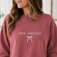 Personalized Mrs. Name Embroidered Sweatshirt, Custom Bow Hoodie, Minimal Classroom Design, Cute Teacher Shirt, Teacher Appreciation Gift