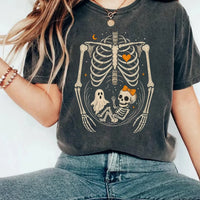Pregnant Skeleton Halloween Shirt, Ribcage Baby Bump Maternity Tee, Spooky Matching Top, Reveal Outfit, Pregnancy Announcement Gift