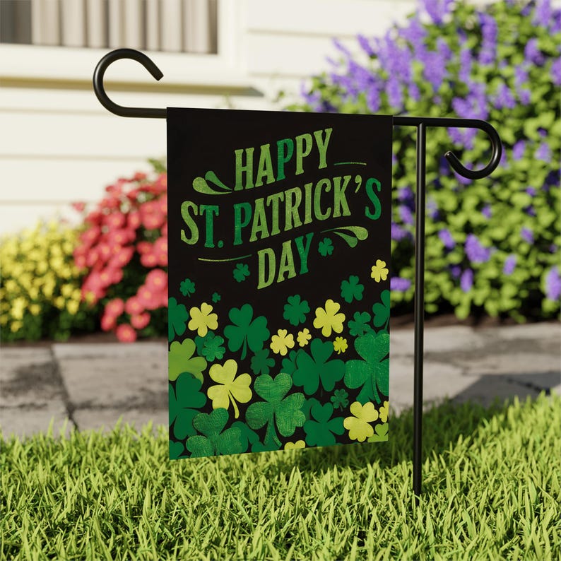 St Patrick's Day Garden Flag, 12x18 Inch Double Sided, Irish Shamrock Yard Decorations, Clover Lucky Welcome Flag, Shamrocks Holiday Flag