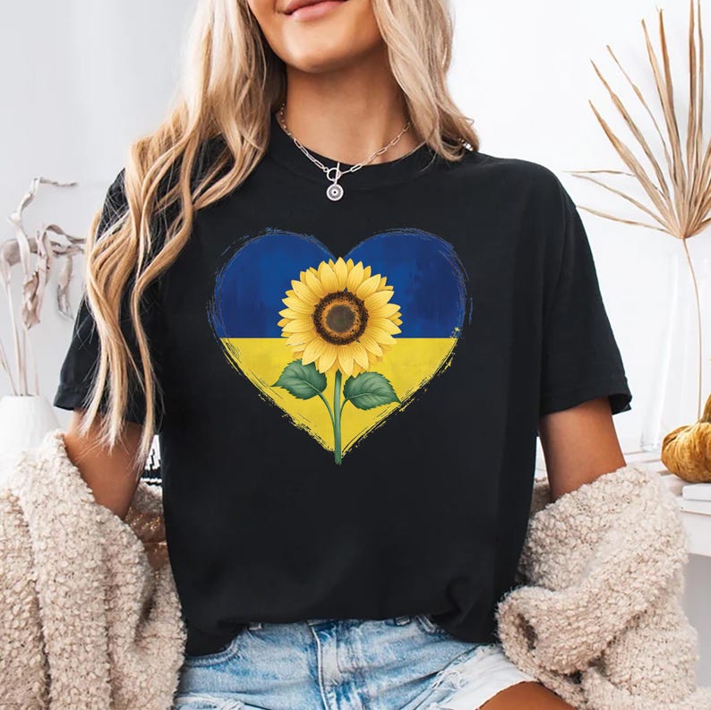 Sunflower Ukraine Short Sleeve T-Shirt, Ukraine Support Outfit