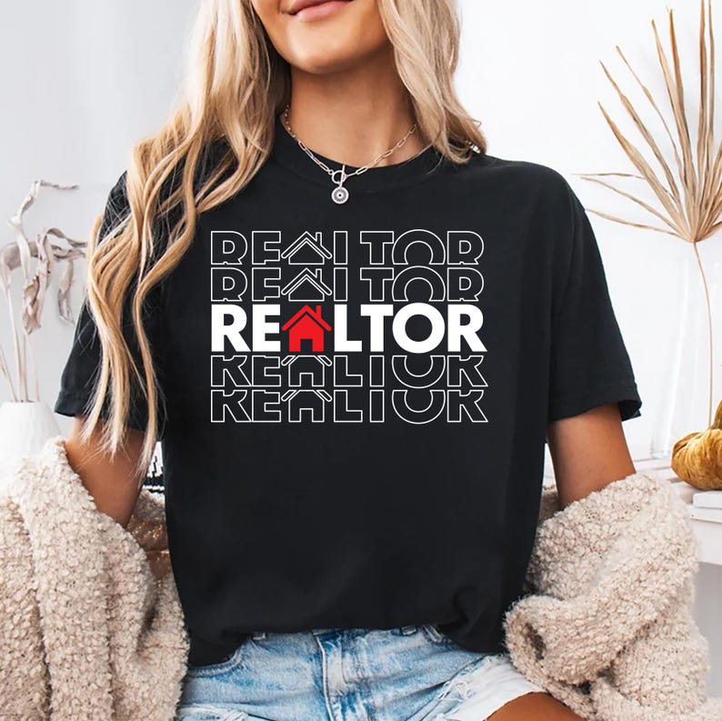 Realtor Short Sleeve T-Shirt