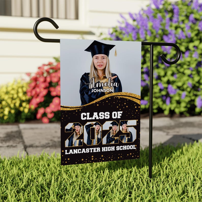 Personalized Graduation Garden Flag with Photo, Double Sided, Custom Name & School, Graduation Decoration 2025 Yard Sign, Class of 2025 Flag