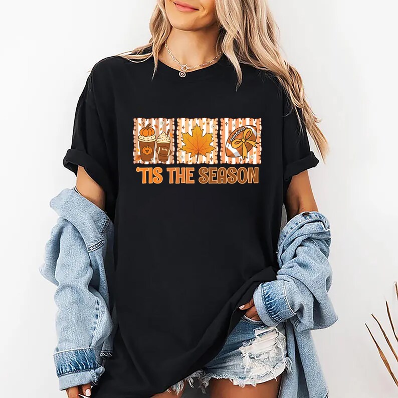 Tis The Season Short Sleeve T-Shirt