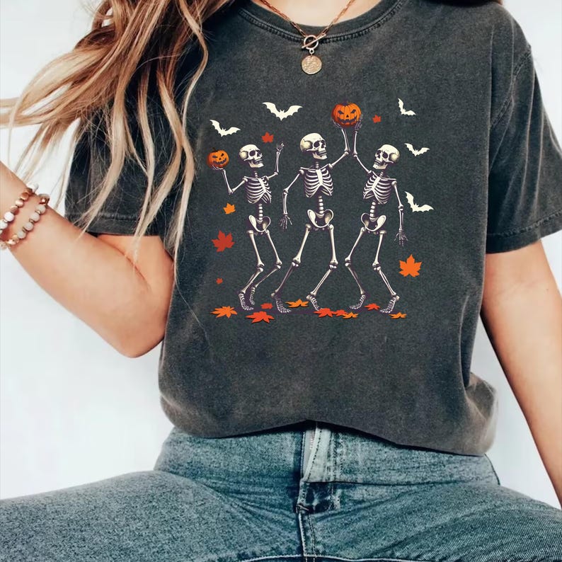 Dancing Skeleton Bow Short Sleeve T-Shirt