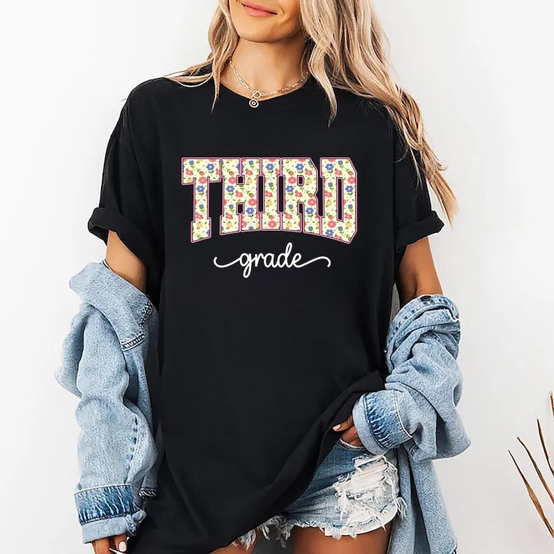 Third Grade Teacher Short Sleeve T-Shirt