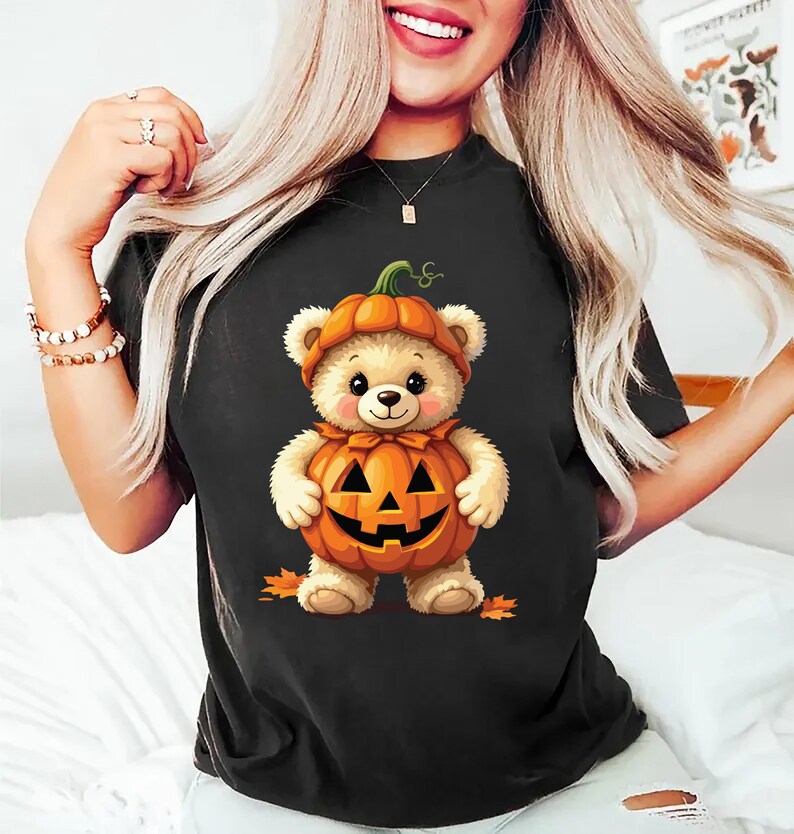 Halloween Bear Short Sleeve T-Shirt