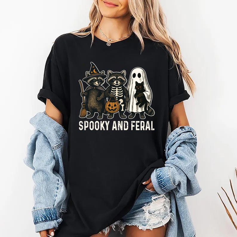 Spooky and Feral Raccoon Short Sleeve T-Shirt