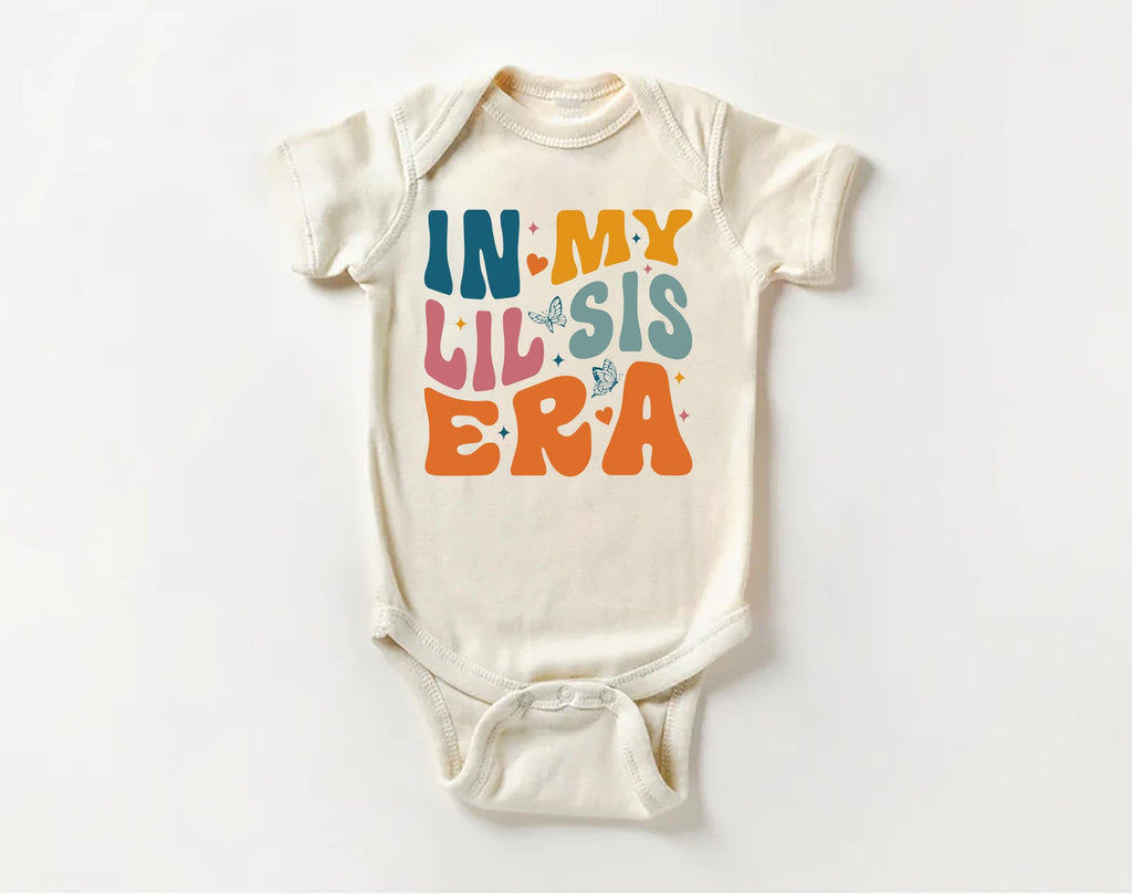 Retro Lil Sis Onesie, Baby Bodysuit, Baby Shirt, Toddler Sweatshirt - In My Lil Sis Era Outfit, Retro Sister Gift, Little Sister Baby Look