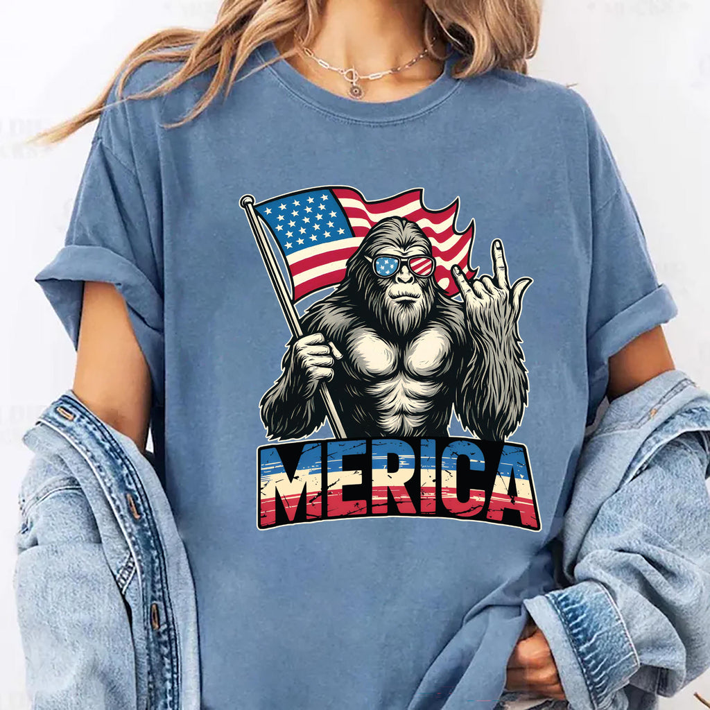 Bigfoot Merica Rock Short Sleeve T-Shirt