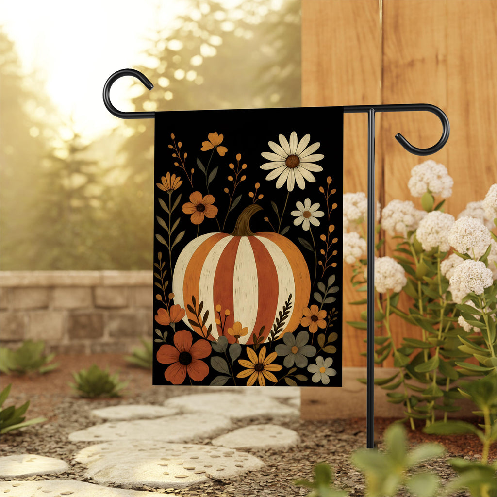 Rustic Pumpkin Garden Flag, Neutral Fall Floral Yard Flag, Autumn Striped Pumpkin Outdoor Decor, Harvest Thanksgiving Welcome Banner