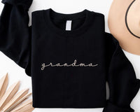 Embroidered Grandma Sweatshirt, Custom Grandma Est Hoodie, Nana Shirt, Gigi Long Sleeve Shirt, Pregnancy Announcement & Mother’s Day Gift